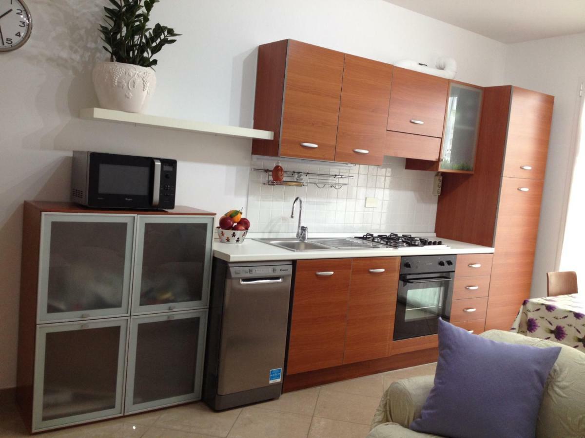Aloe Beach Apartments, Ombrellone, Parcheggio E Uso Di Biciclette Gratis Rimini Eksteriør bilde