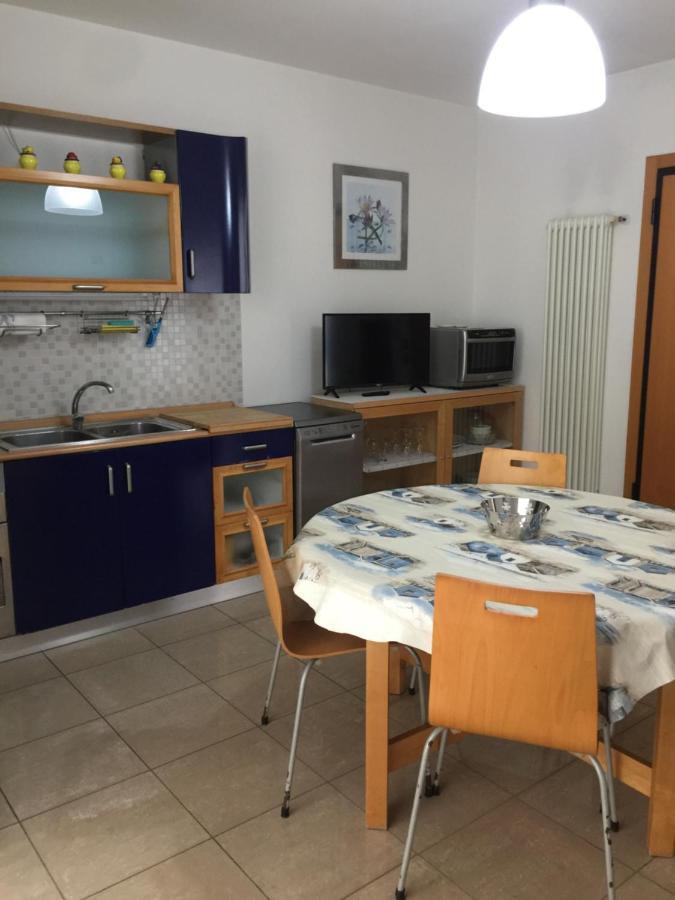 Aloe Beach Apartments, Ombrellone, Parcheggio E Uso Di Biciclette Gratis Rimini Eksteriør bilde