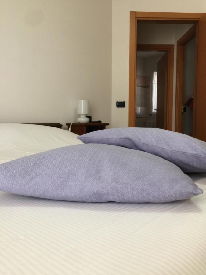 Aloe Beach Apartments, Ombrellone, Parcheggio E Uso Di Biciclette Gratis Rimini Eksteriør bilde